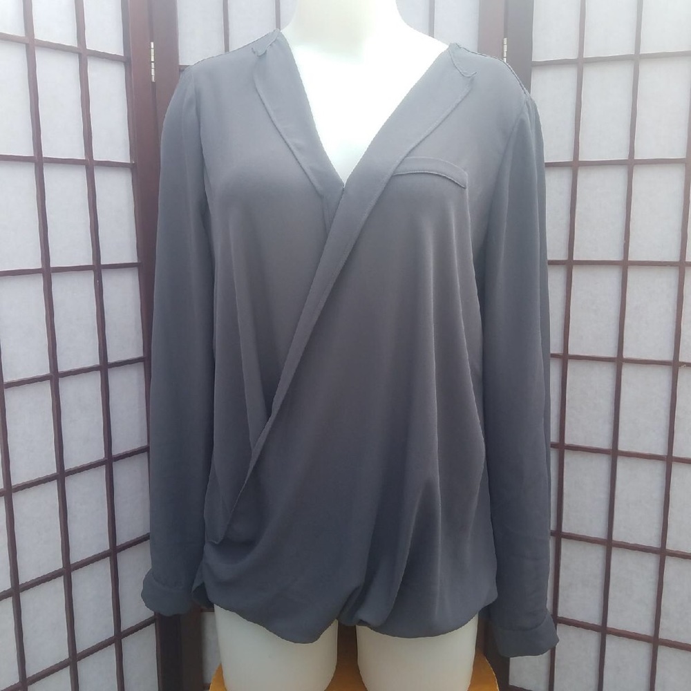 PLEIONE  LONG SLEEVE BLOUSE SIZE M